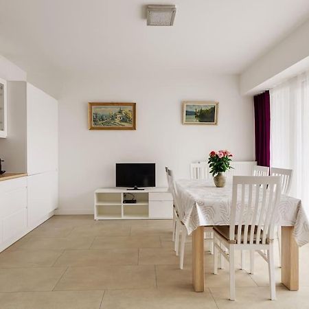Appartement Chic Et Moderne Posen Exterior foto